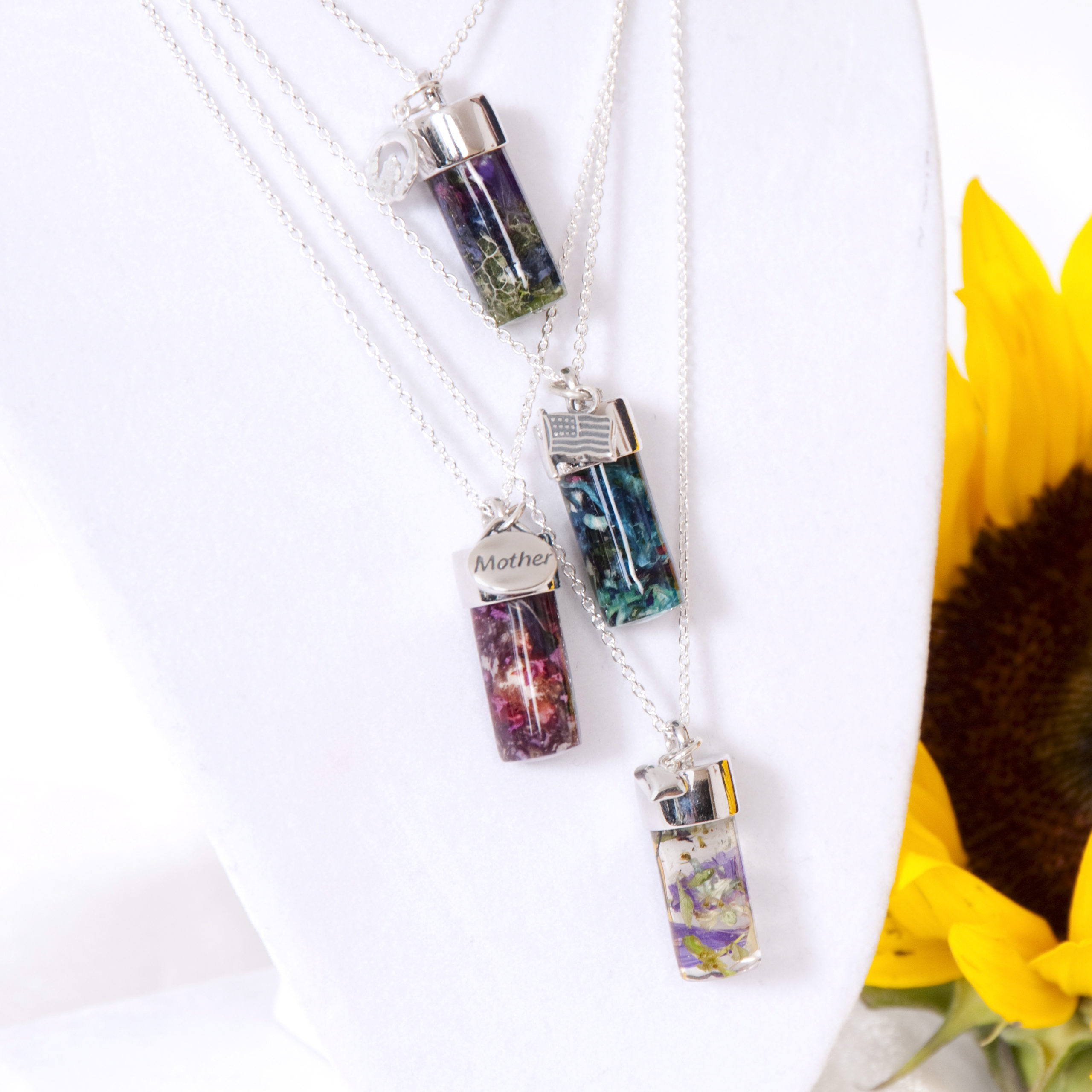 Everlasting Love Necklace - Image 3