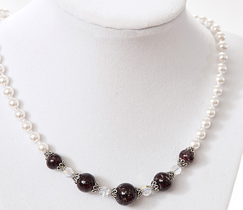 Timeless Pearl Necklace - Image 3